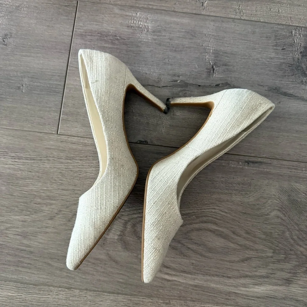 Charles‎ & Keith White Tweed Classic Point Toe Heels